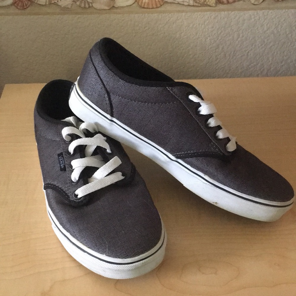 Awesome grey chevron vans!